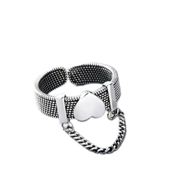 The Unchain My Heart Ring in antiqued Tibetan Silver 925 - Picture 3 of 15